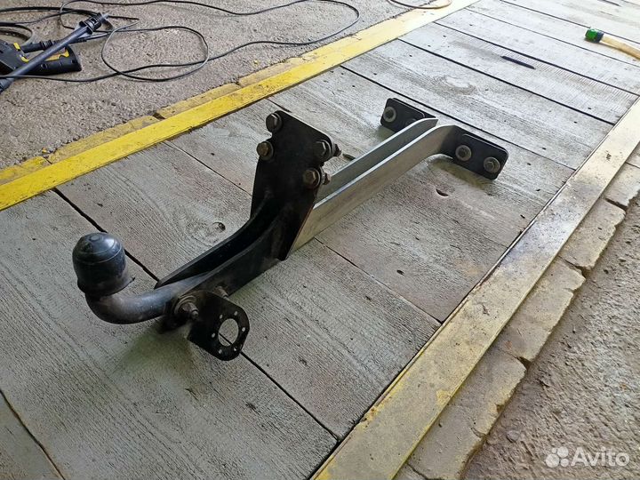 Фаркоп на УАЗ patriot