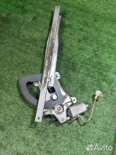 Стеклоподъемник передний правый Chevrolet Aveo