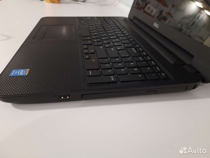 Ноутбук dell 3537