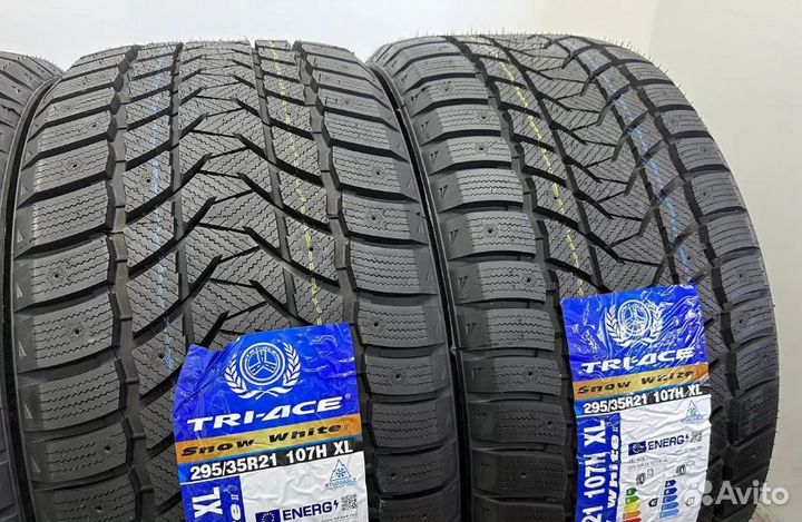 Tri Ace Snow White II 295/35 R21 107H