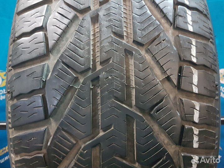 Tigar Winter 235/40 R18