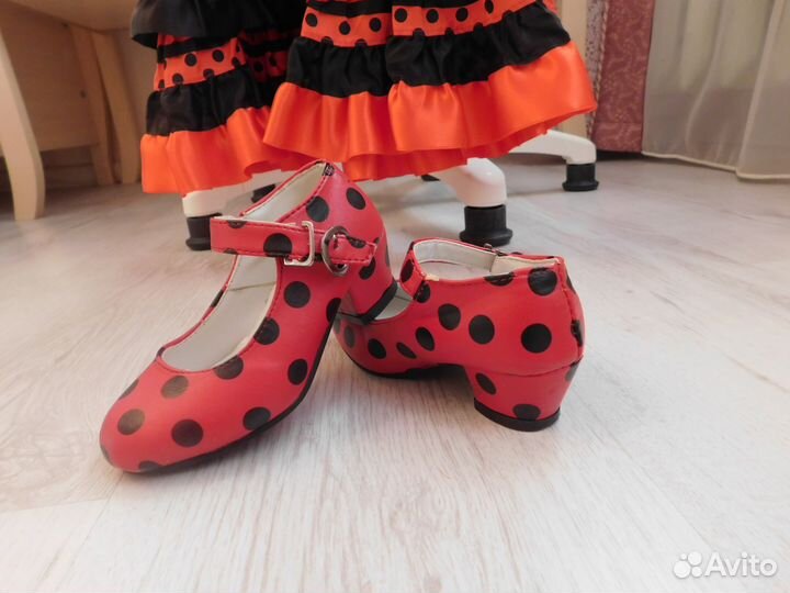 Испанский карнавальный/сценич. костюм танцовщицы