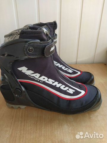 Лыжные ботинки коньковые madshus
