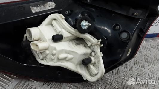 Фонарь задний правый opel astra J (1SK44MY01)