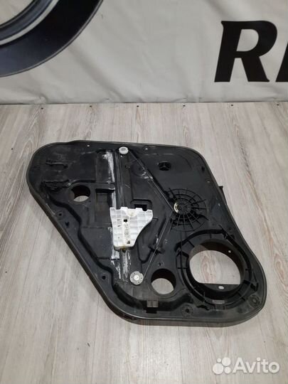 Стеклоподъемник задний Kia soul 2 Прав