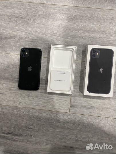 iPhone 11, 64 ГБ