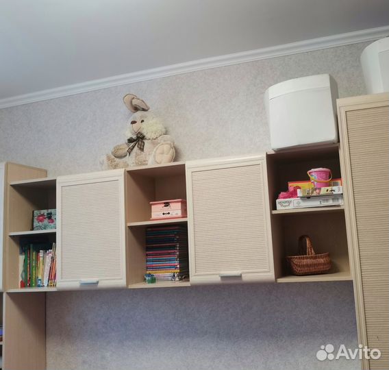 Полка настенная