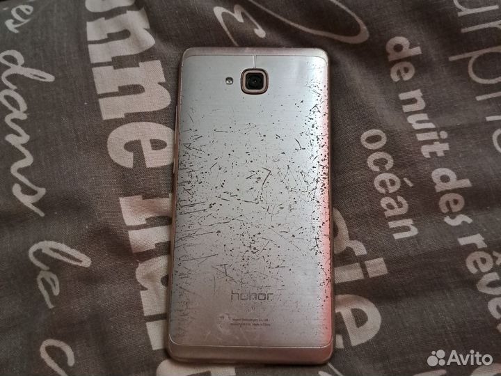 Телефон Huawei Honor