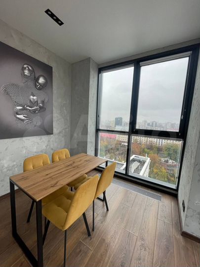 2-к. квартира, 52 м², 10/21 эт.