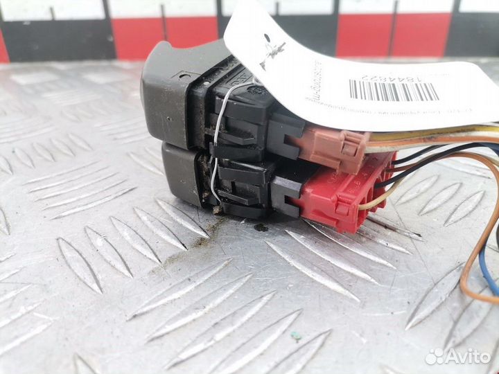 Блок управления стеклоподъемниками Renault Scenic