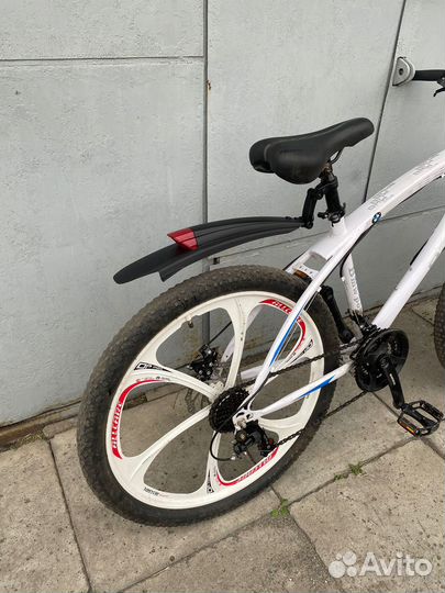 Велосипед BMW на литье