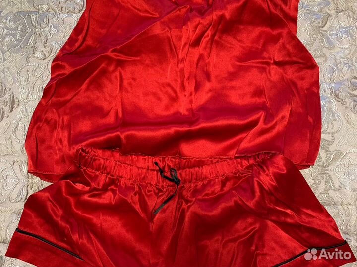 Белье новое Wonderbra, Roxy, Uniqlo