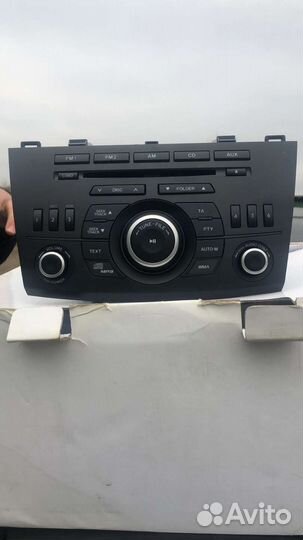 Штатный магнитофон мазда 3 BL 2010 год