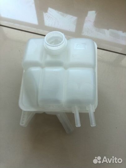 Бачок расширительный Mazda 3