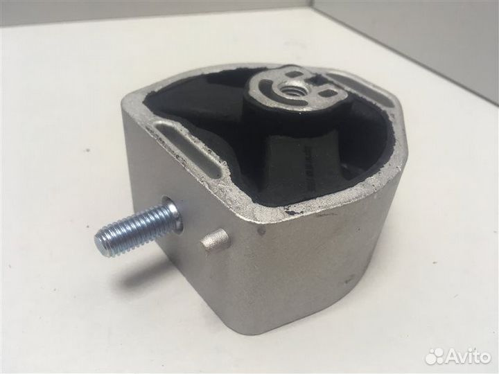 Опора кпп Audi A4 B5 1994-2001 119E