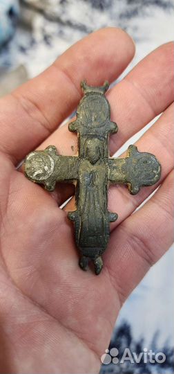 Ассунта Энколпион 12-13