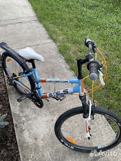 24 stels navigator 400