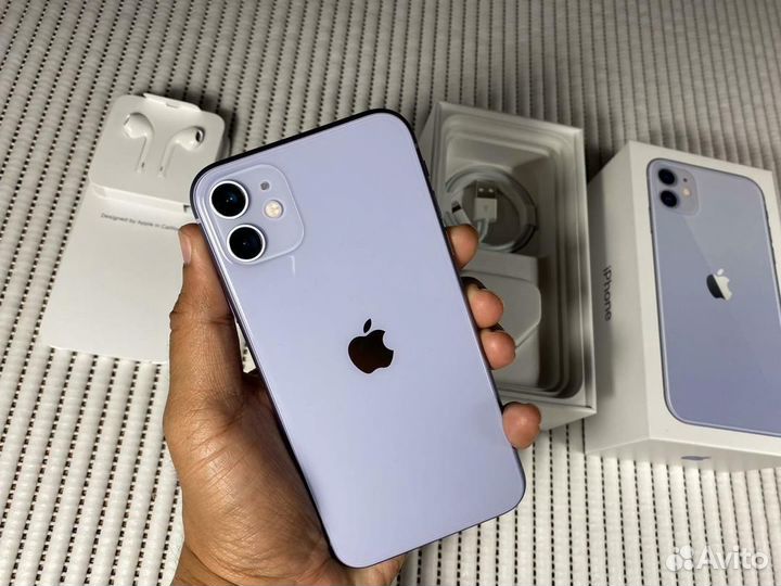iPhone 11, 64 ГБ