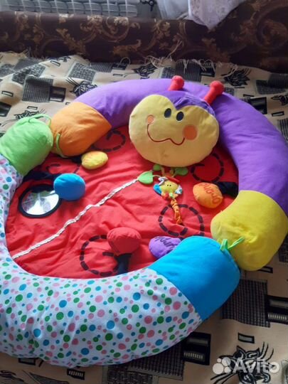 Развивающий коврик с подушками