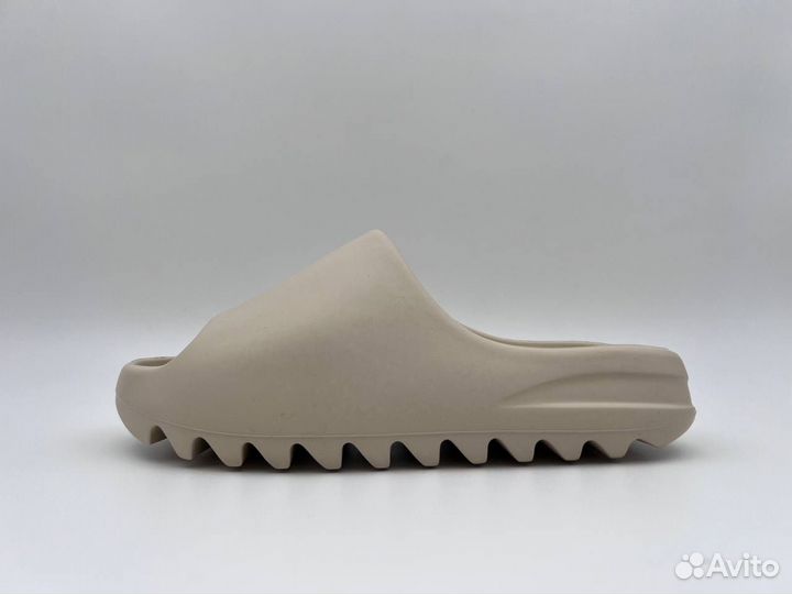 Тапки Yeezy Slide “Bone”