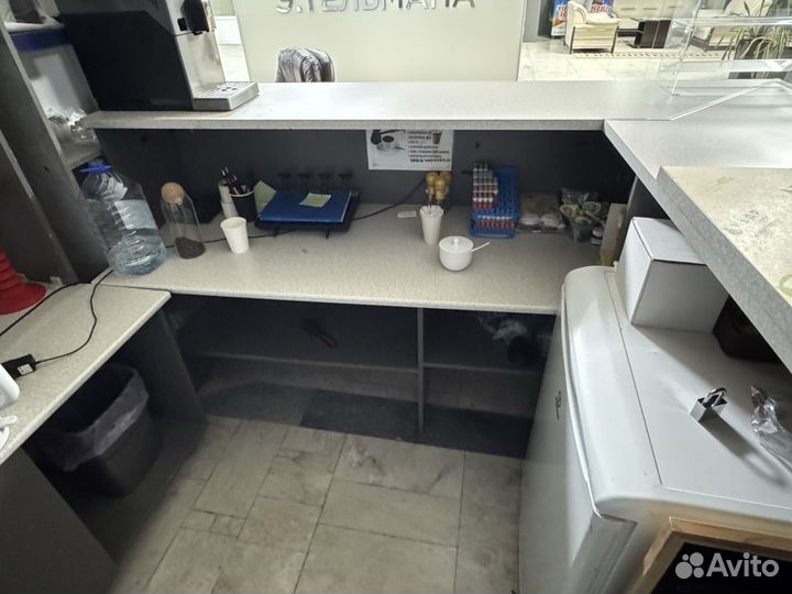 Торговый стелаж