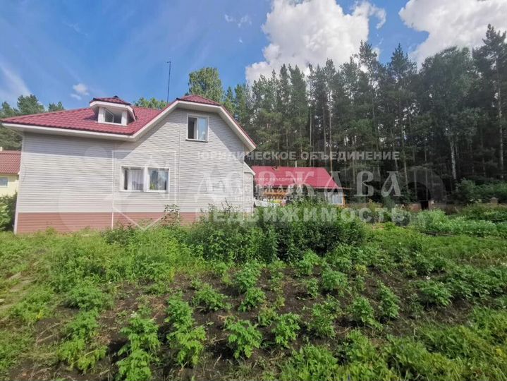 Дом 175 м² на участке 14 сот.