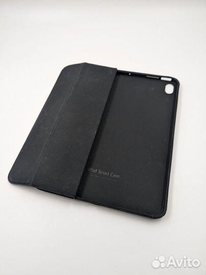 Планшет Apple iPad Air (2020) Wi-Fi 64 гб