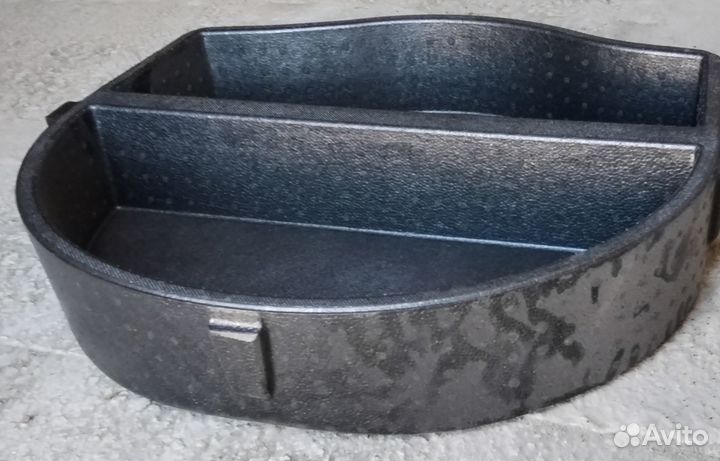 Ванна в багажник Toyota Ractis, Subaru Trezia