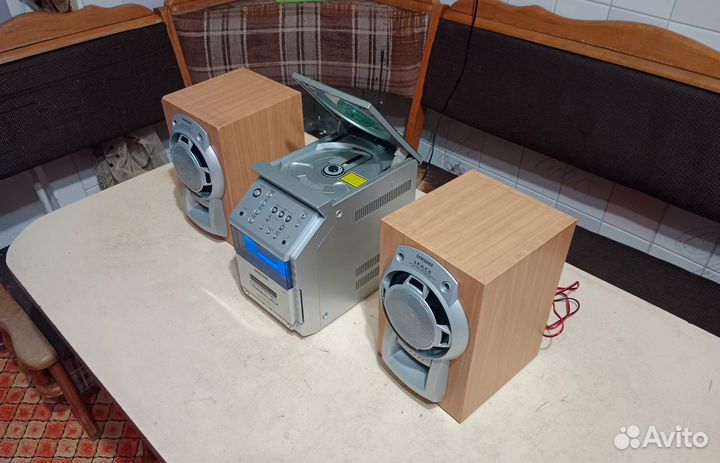 Музыкальный центр с Bluetooth