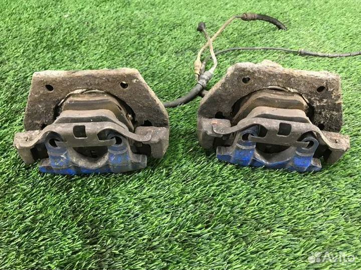 Суппорт тормозной задний Bmw X5 E53 M57D30 2004