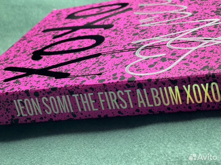 Кпоп альбом с автографом от Соми (эксклюзив) торг