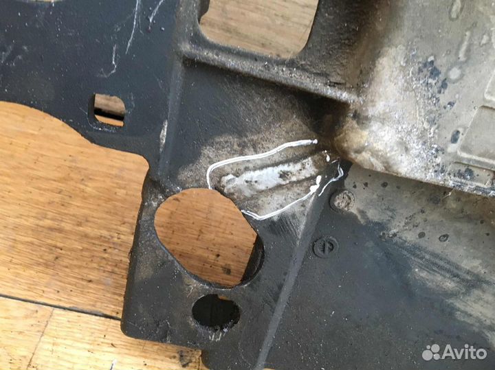 Передняя панель телевизор Audi a8 d2 4.2