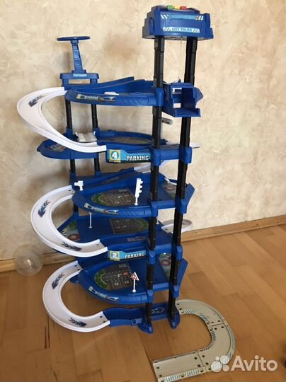 Трек парковка