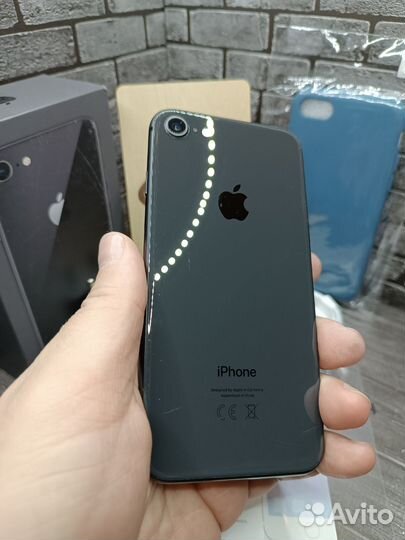 iPhone 8, 64 ГБ