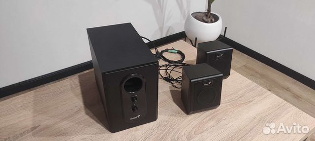 Акустические колонки Genius