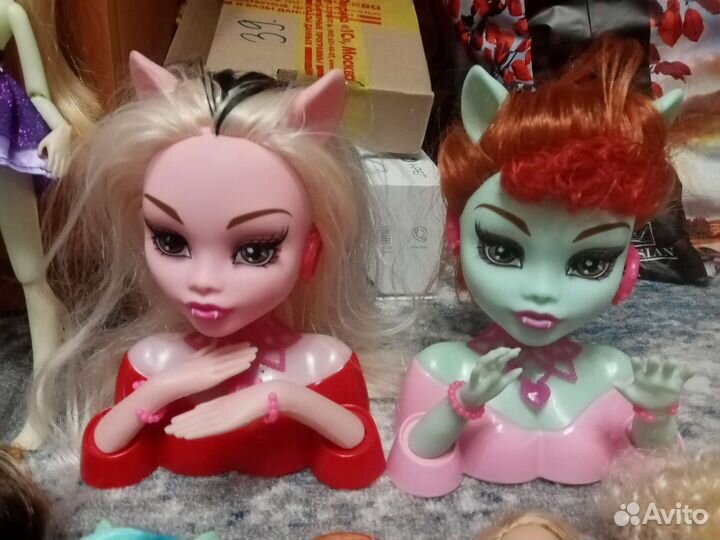 Много разных кукол