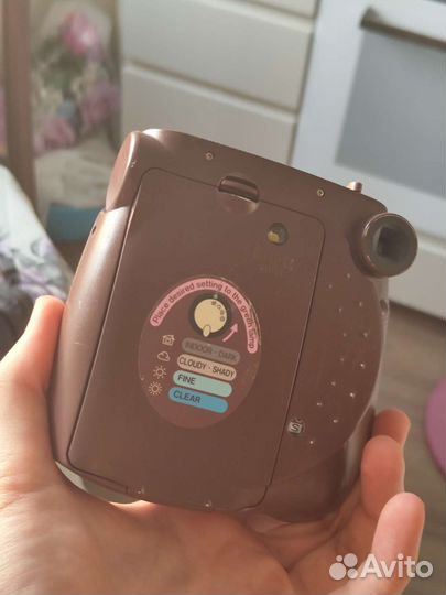 Фотоаппарат моментальной печати fujifilm instax