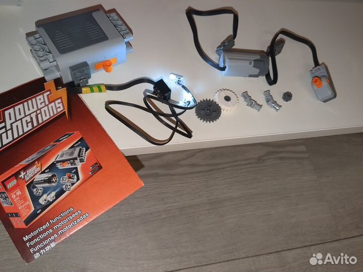 Lego 8293 Лего оригинал мотор электрика
