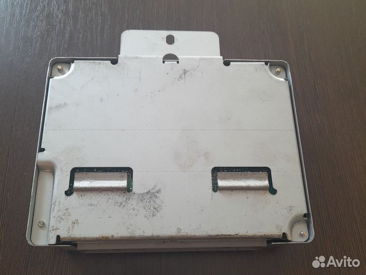 Блок управления двигателем Nissan AD