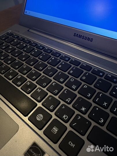 Ноутбук Samsung Ultrabook