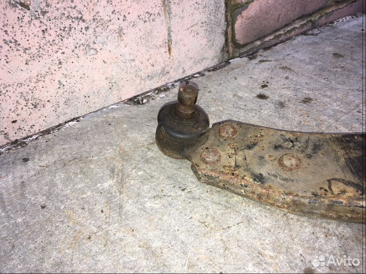 Рычаг передний правый Ford Focus 1 Форд Фокус 1