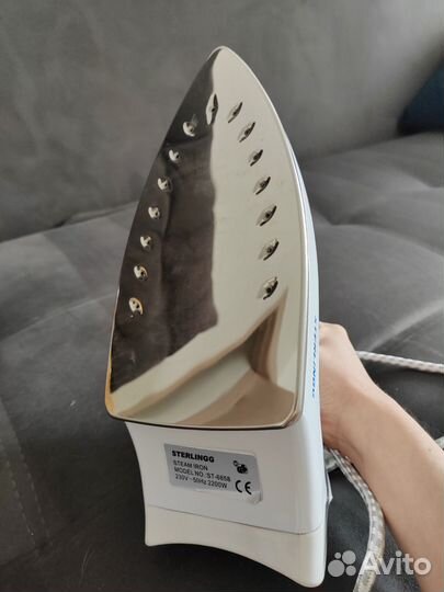 Утюг Sterlingg st-6858