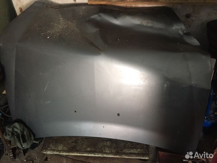 Продам капот от приоры после дтп