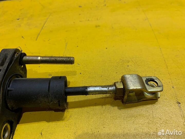 Цилиндр сцепления главный Kia Spectra 2002–2011