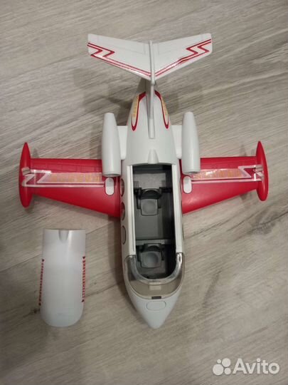 Самолет игрушка