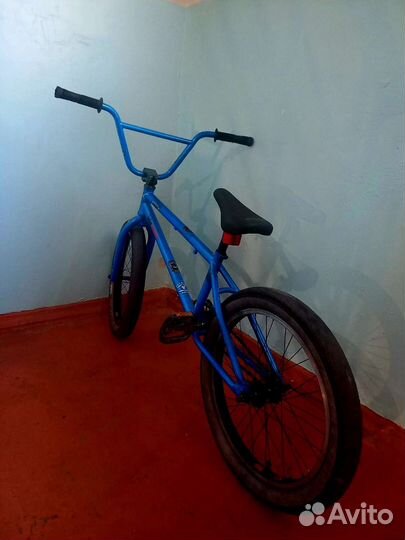 Трюковой велосипед bmx