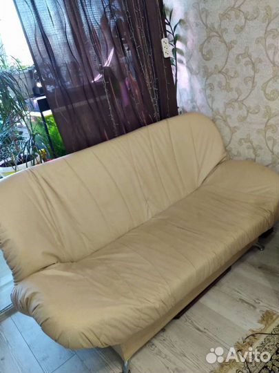 Диван клик кляк бу