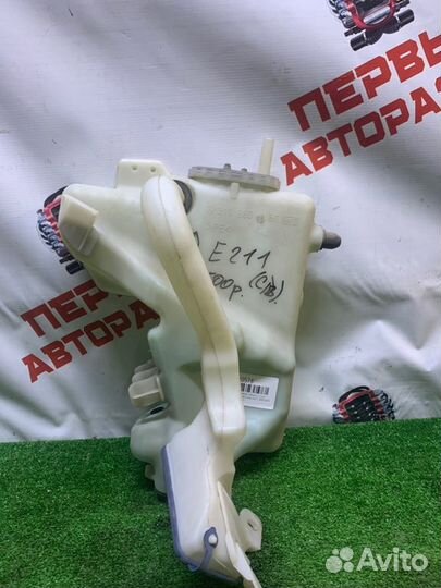 Бачок омывателя лобового стекла Mercedes-Benz