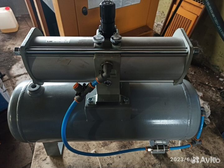 VBA43A-F04 Усилитель давления SMC