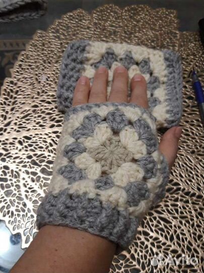 Митенки и капор. Ручная работа